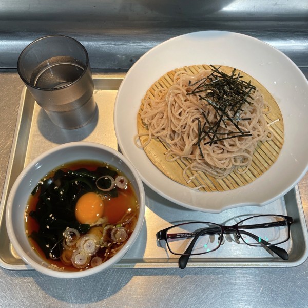 「月見つけそば」@立ちそばWARABIの写真