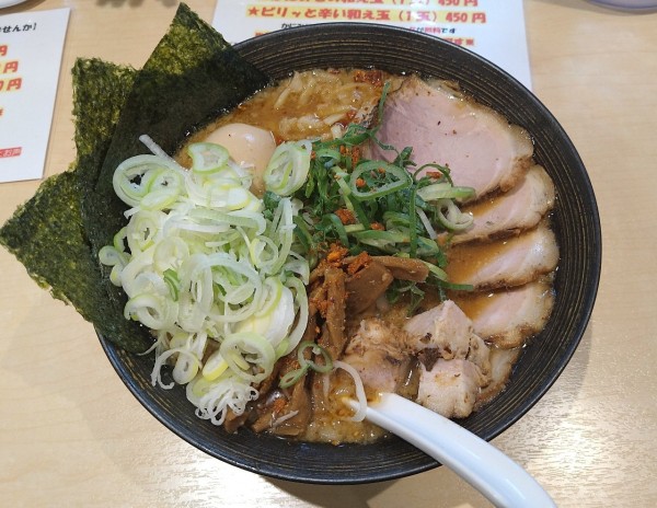 「特製味噌ラーメン 1350円 白ネギ 150円」@中華そば 結。の写真