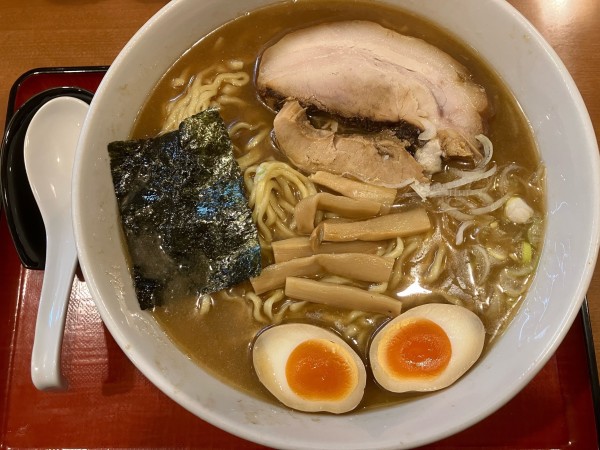 「中華麺　中盛り　味玉」@めん 和正の写真