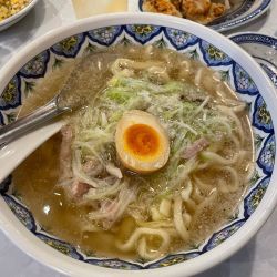 こくねぎラーメン