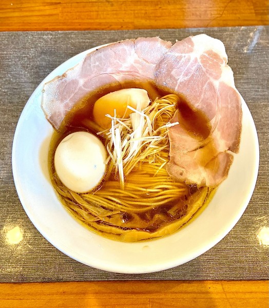 「名古屋コーチン【醤油】+味玉+チャーシュー」@麺屋 鳳の写真
