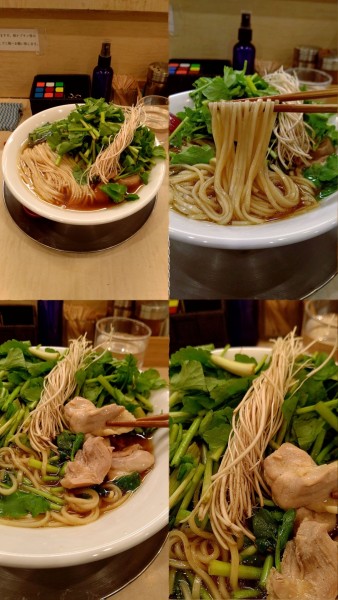 「季節限定『芹そば 大(¥1370)』」@食堂 七彩の写真