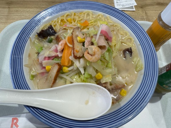 「野菜たっぷりちゃんぽん」@リンガーハット レイクウォーク岡谷店の写真