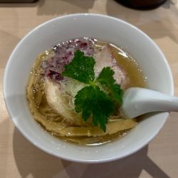 塩らぁ麺〜ポルチーニ香る〜 850円