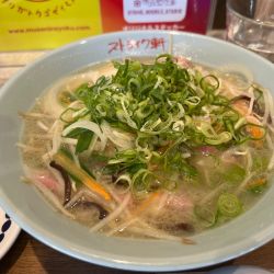 カーブ（宇和島ちゃんぽん）