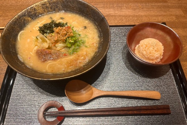 「魚骨拉麺」@麺匠 一鯛一 五反田店の写真