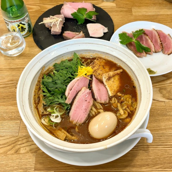 「赤味噌そば」@中華そば きなりの写真