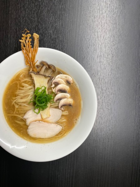 「塩キノウコウら〜めん」@麺屋わになるの写真