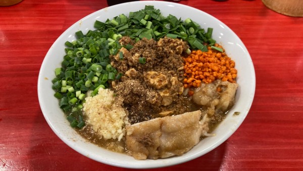 「期間限定 麻婆麺」@ラーメン鷹の目 明大前店の写真
