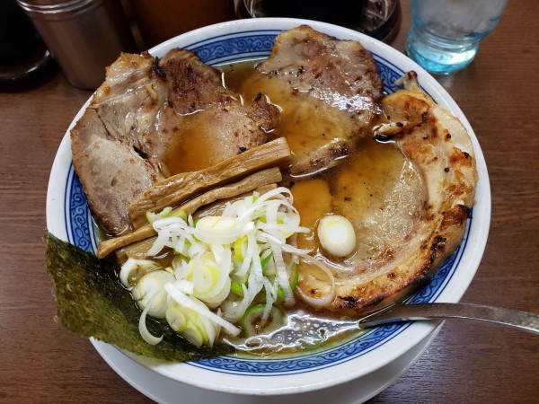 「まぐろラーメン（醤油）チャーシュー」@まぐろラーメン 大門の写真