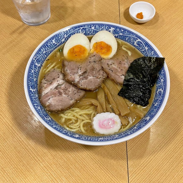 「特製中華そば」@中華そば 青葉 錦糸町店の写真