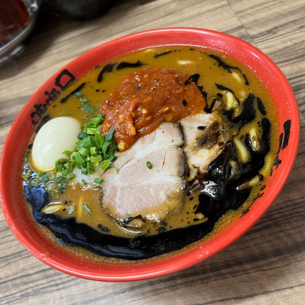 「トマト味噌らーめん」@味噌屋八郎商店 新宿店の写真