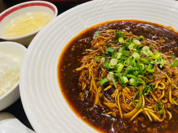 「麻婆和え麺 930円 大盛り 150円」@中国郷菜館 大陸風の写真