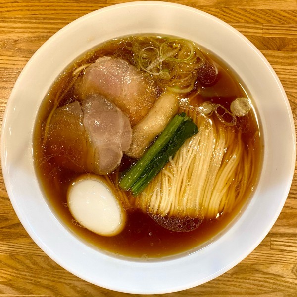 「醤油ラーメン ¥800円（大盛＋100円・味玉 ＋100円）」@ぬまちゃんラーメンの写真