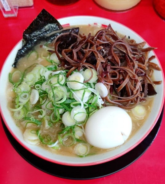 「ラーメン」@とんこつラーメン いしいの写真