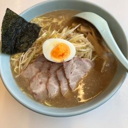 ネギチャーシュー麺　大盛り　ライス