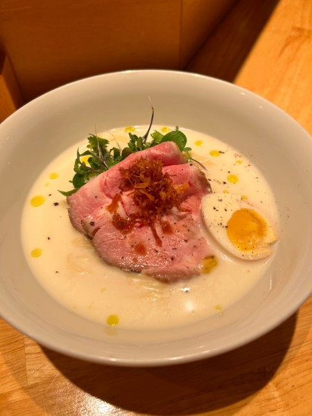 「限定ヴィシソワーズラーメン」@penguinの写真