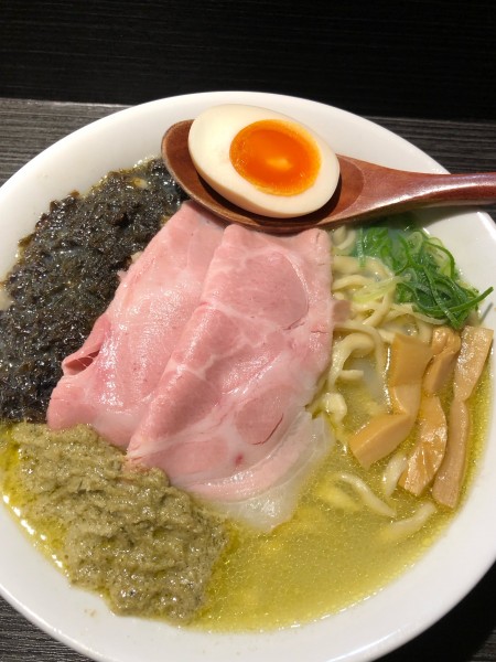 「特製牡蠣塩」@中華蕎麦 無冠の写真