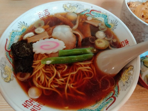 「ラーメン」@二葉 そば店の写真