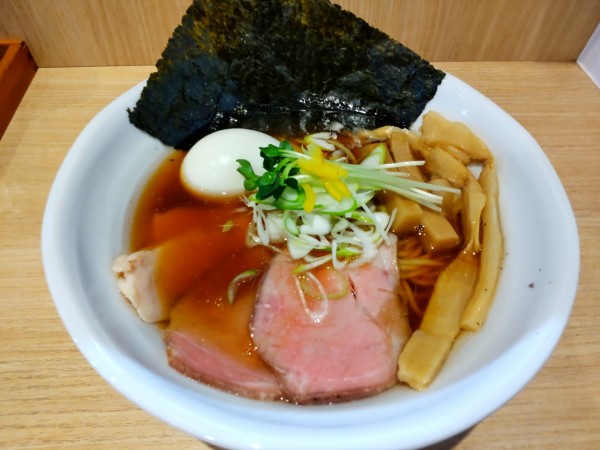 「しかて特製黒らーめん」@麺処 しかての写真