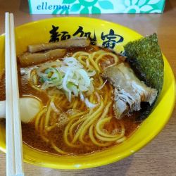 醤油らー麺　赤「ラー油」