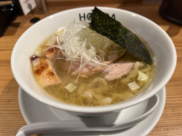 「らぁめん塩　上」@本田麺業 神田西口駅前店の写真