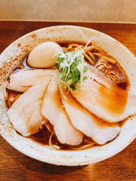 「煮干し中華そば ストレート細麺」@中華そば 安至の写真