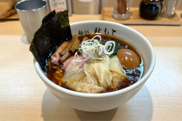 「特製醤油らーめん ¥1400」@麺処 秋もとの写真