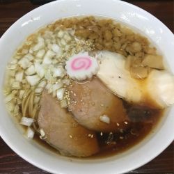 背脂中華そば(680円)
