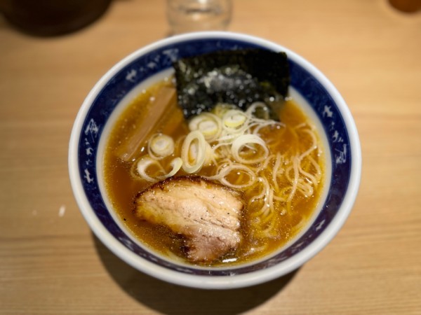 「らーめん  950円」@せたが屋 羽田国際空港店の写真