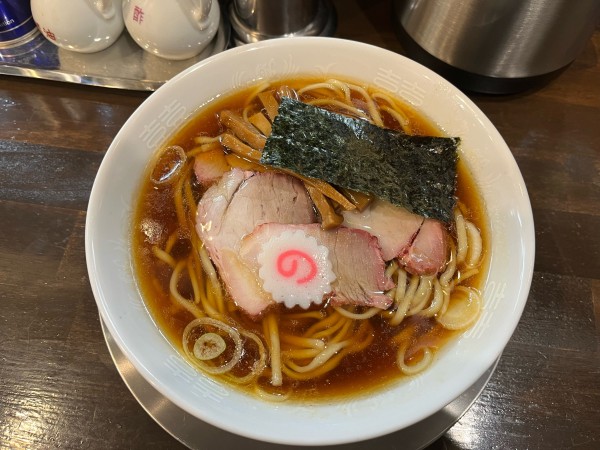 「東京醤油ラーメン850円」@自家製麺 うるちの写真
