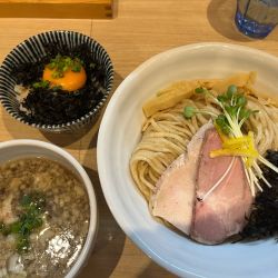つけ麺大盛り　卵かけご飯
