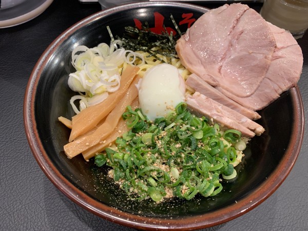 「辛味噌油そばBトッピング」@油そば 東京油組総本店 つくば谷田部組の写真