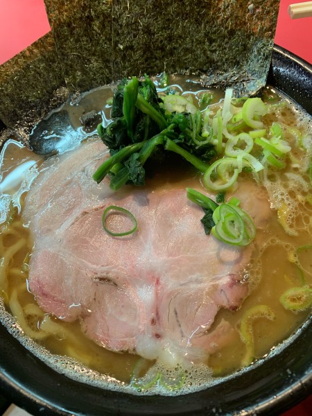 「ラーメン」@横浜ラーメン とんこつ家 鹿島店の写真