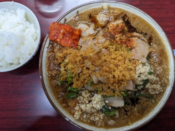 「肉麺（全部）+生玉子+小ライス」@肉めん 肉めし すず気の写真