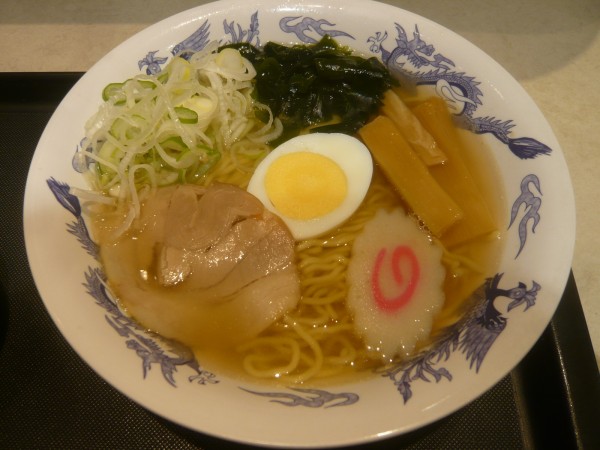 「はまぐりラーメン（+ねぎ）」@名代 富士そば 国立南口店の写真