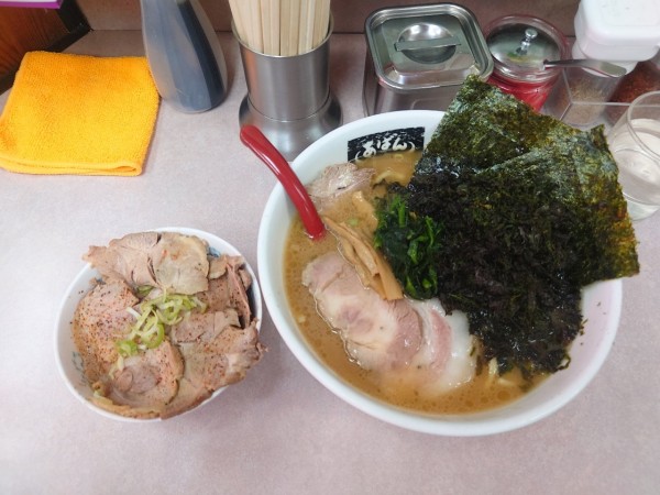 「岩海苔ラーメン+ミニチャーシュー丼」@横浜ラーメン あばん 上尾西口駅前店の写真
