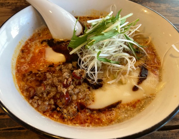 「担々麺チーズ　赤」@麺家 烈 安城美園店の写真