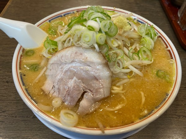 「みそラーメン、大盛」@丸中華そばの写真