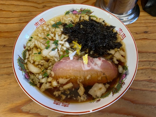 「限定背脂煮干しラーメン950円」@湘南の手前の写真
