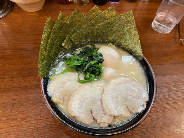 「オールスターラーメン（塩）1,050円」@横浜家系ラーメン本郷家の写真