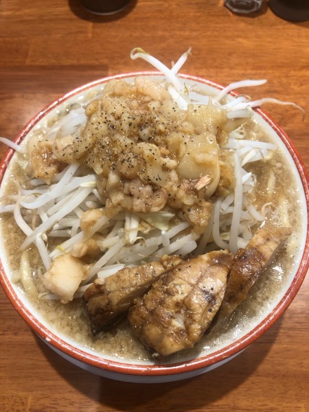 「ラーメン300g豚3枚」@らーめん バリ男 行徳店の写真