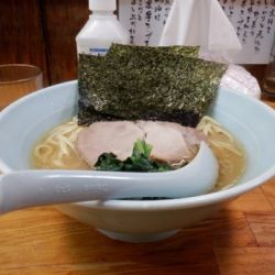 家家家らーめん