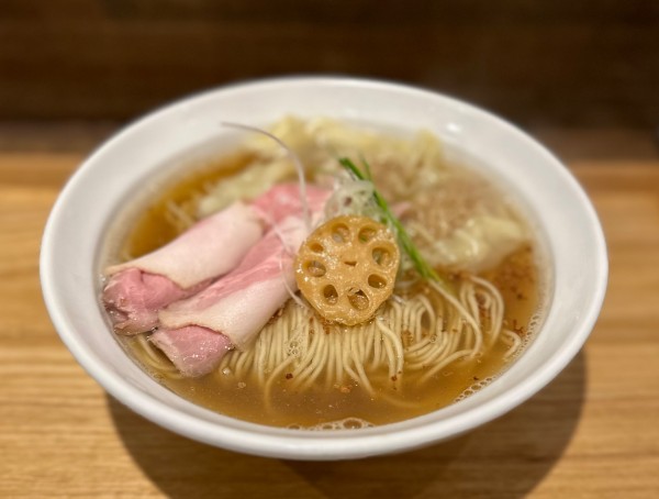「ゆーたの煮干し雲呑麺」@NIBOSHIMANIAの写真