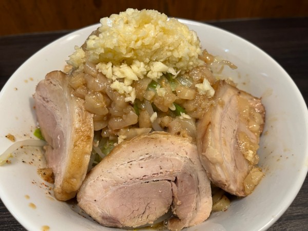 「汁無し」@六麓 豚らーめんの写真