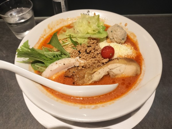 「完熟トマトの塩鶏そば大盛り チーズリゾット」@鶏そば かぐら屋 上野御徒町店の写真