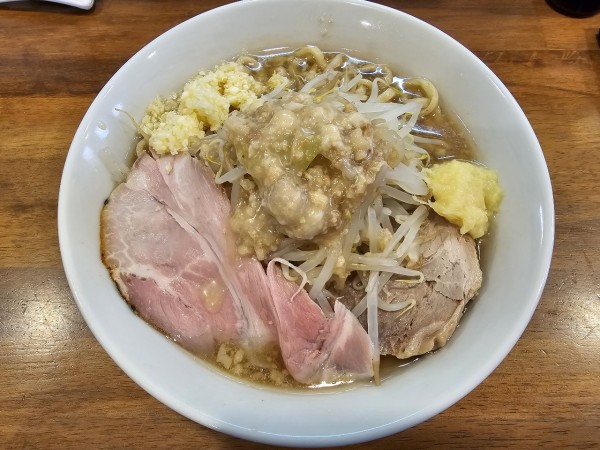 「ラーメン小 ニンニクアブラショウガ 880円」@Ramen life 謄の写真
