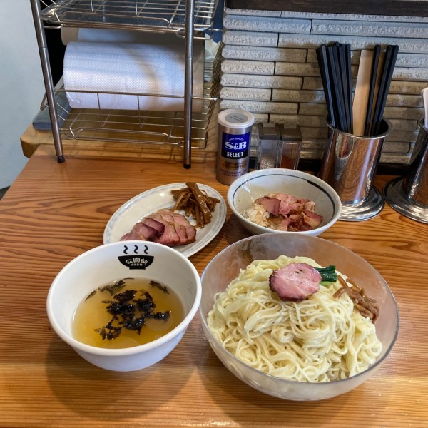 「冷やし塩つけ麺」@公園前の写真