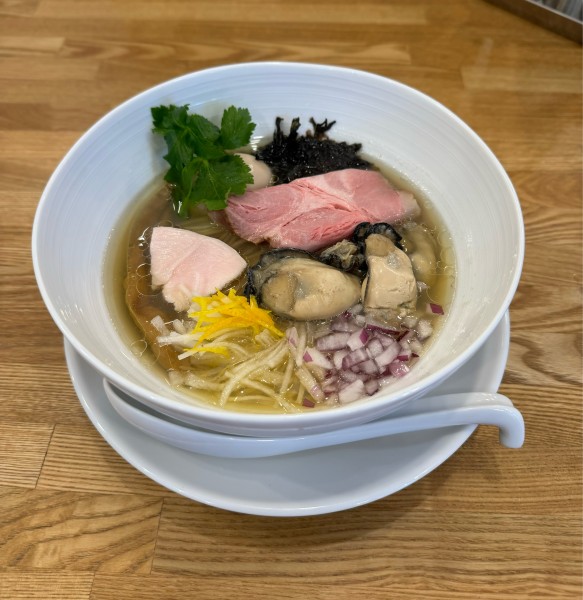 「【冬季限定】牡蠣の塩そば」@中華そば きなりの写真