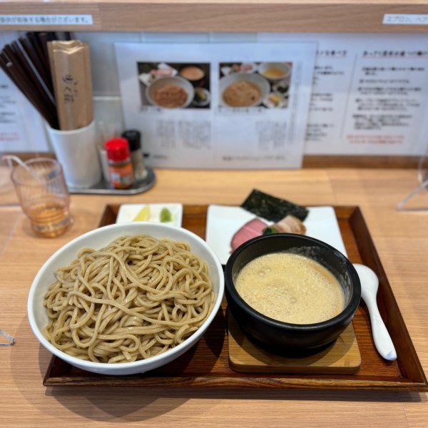 「豆乳つけ麺200g(並)」@ラーメン 歩く花の写真